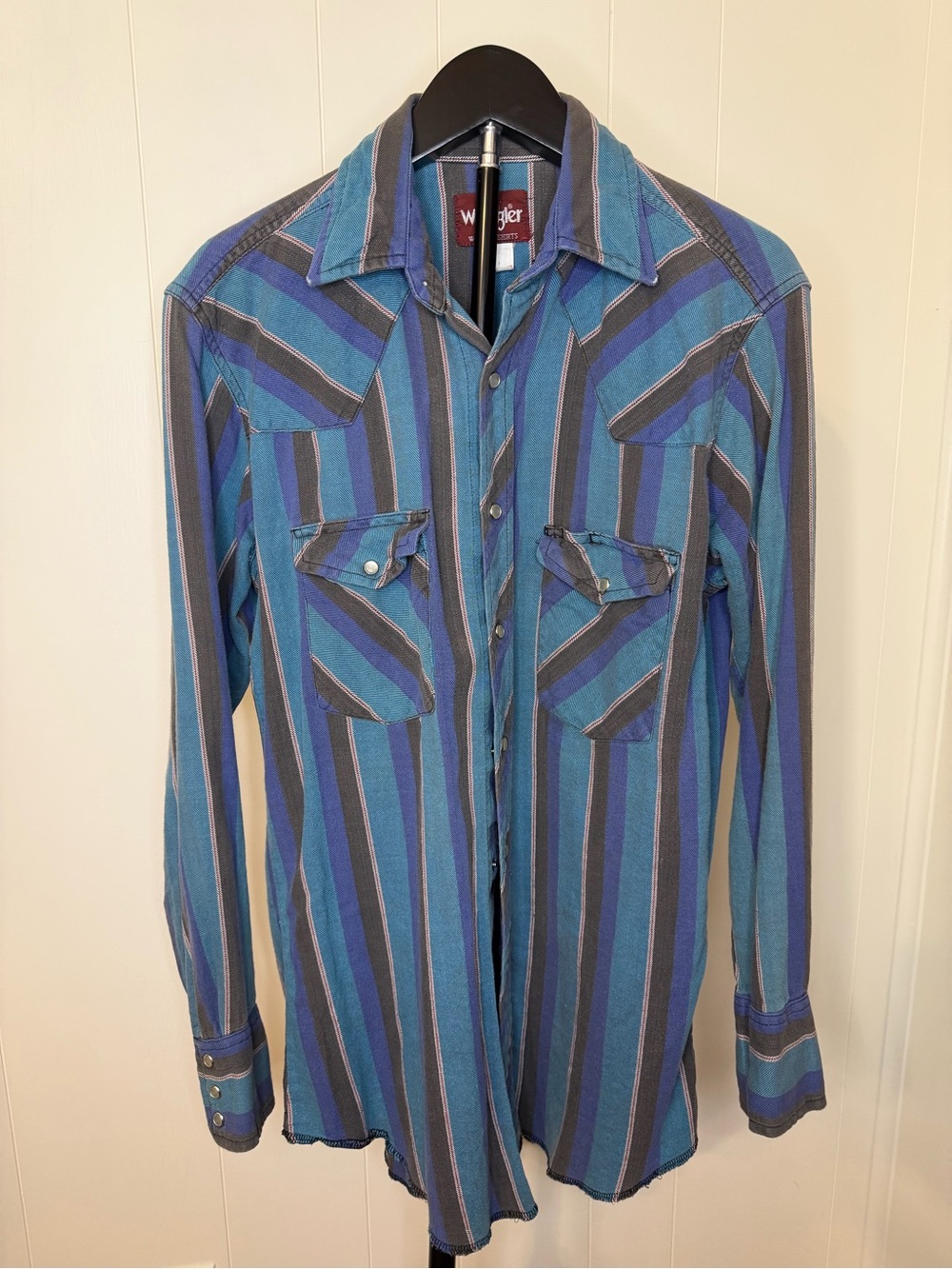 Wrangler Teal and Blue Vertical Stripe Pearl Snap Shirt